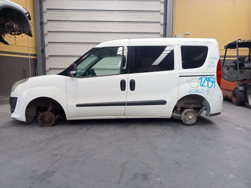 fiat doblo ii (152) del año 2014