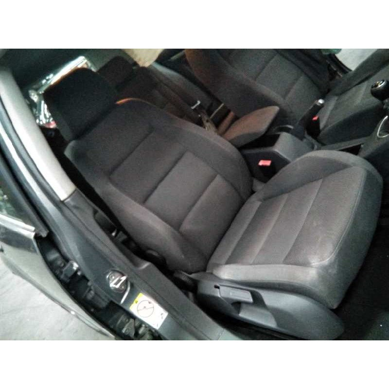 volkswagen golf v berlina (1k1) del año 2006