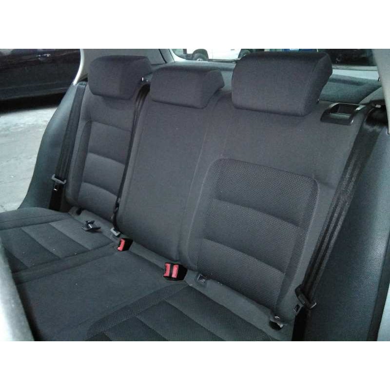 volkswagen golf v berlina (1k1) del año 2006