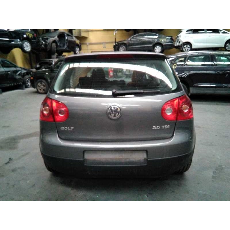 volkswagen golf v berlina (1k1) del año 2006