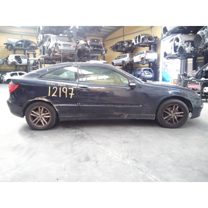 mercedes-benz clase c (w203) sportcoupe del año 2003