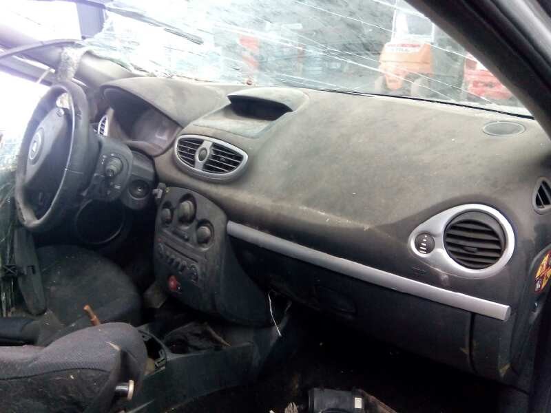 renault clio iii del año 2005