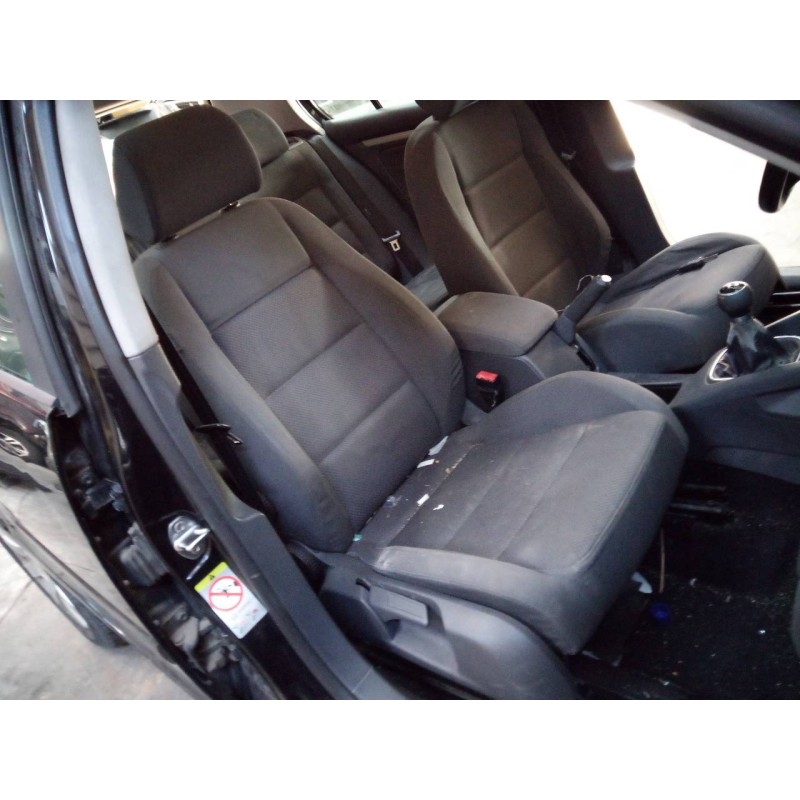 volkswagen golf v berlina (1k1) del año 2006