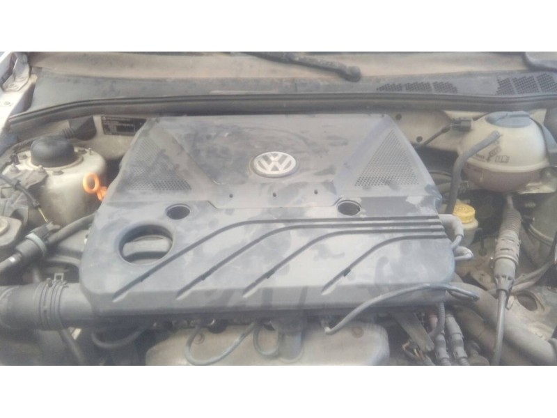 volkswagen polo berlina (6n2) del año 2000