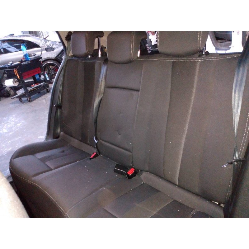 renault megane iii sport tourer del año 2012