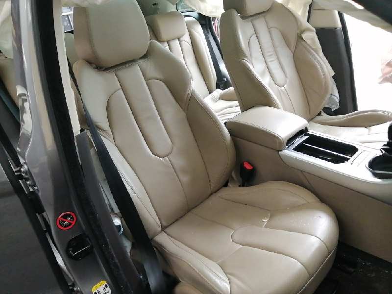 land rover evoque del año 2011