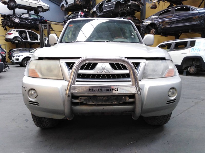 mitsubishi montero (v60/v70) del año 2003