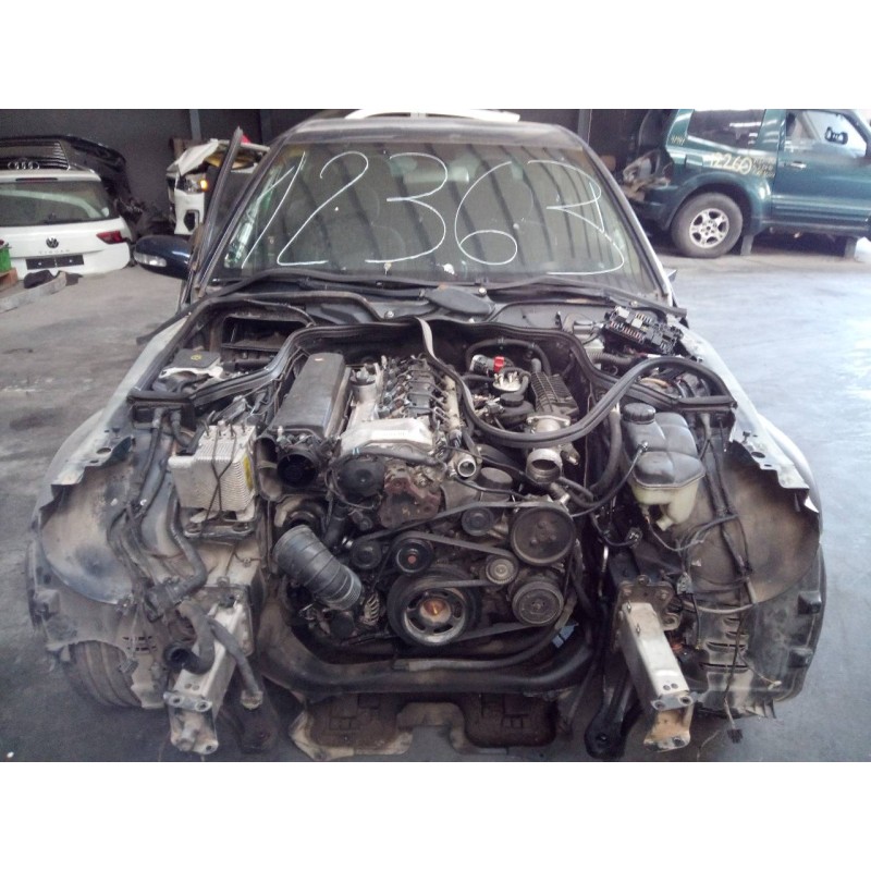 mercedes-benz clase e (w211) berlina del año 2003