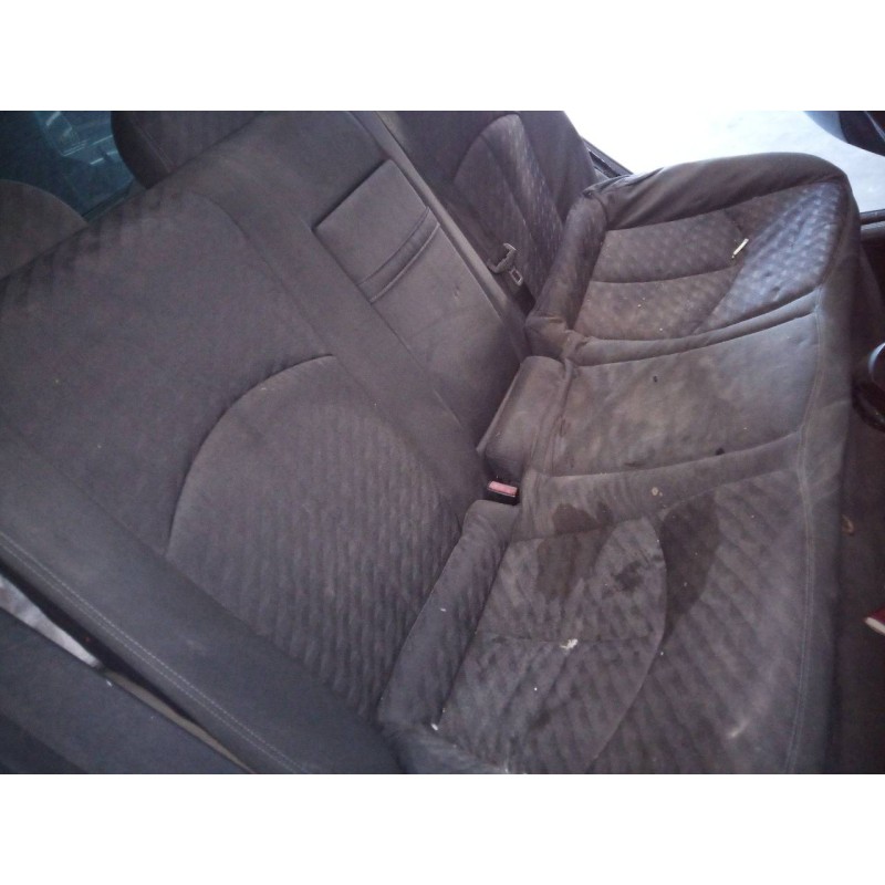 mercedes-benz clase e (w211) berlina del año 2003