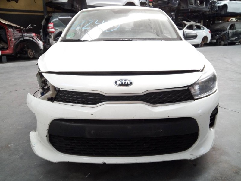 kia rio (yb) del año 2017