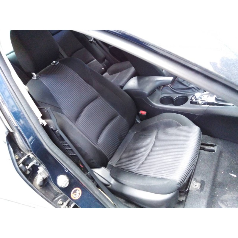 mazda 3 lim. () del año 2015