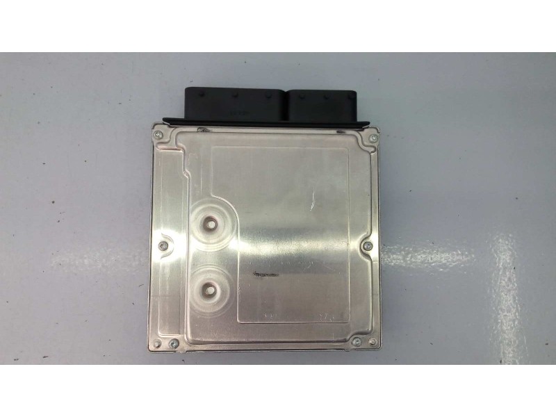 Recambio de centralita motor uce para bmw serie 1 berlina (e81/e87) 120d referencia OEM IAM 7801711 0281013251 E3-A2-36-2