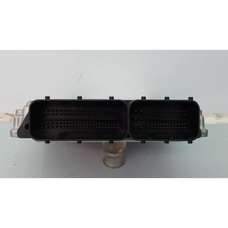 Recambio de centralita motor uce para bmw serie 1 berlina (e81/e87) 120d referencia OEM IAM 7801711 0281013251 E3-A2-36-2