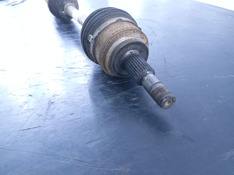 Recambio de transmision delantera izquierda para ford focus st-line referencia OEM IAM F1F63B437JA  P1-A6-37