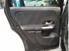 GUARNECIDO PUERTA TRASERA IZQUIERDA 