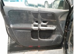 GUARNECIDO PUERTA DELANTERA IZQUIERDA 