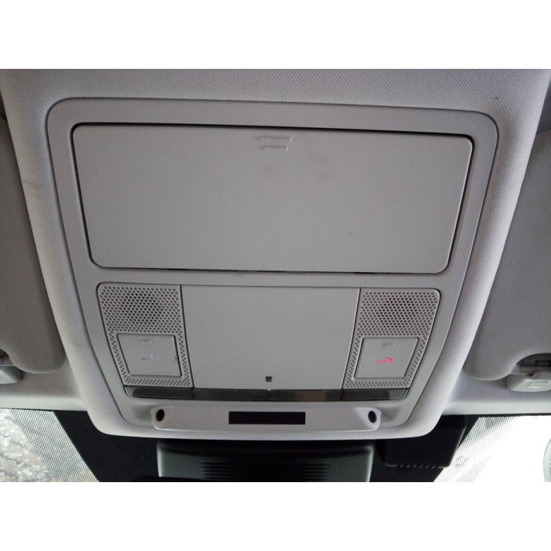 Recambio de luz interior para land rover discovery sport se referencia OEM IAM   