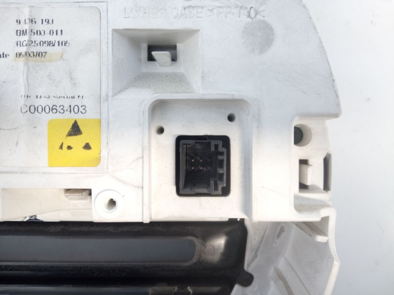 Recambio de cuadro instrumentos para bmw mini (r56) cooper d referencia OEM IAM 9153401  E3-A2-49-2