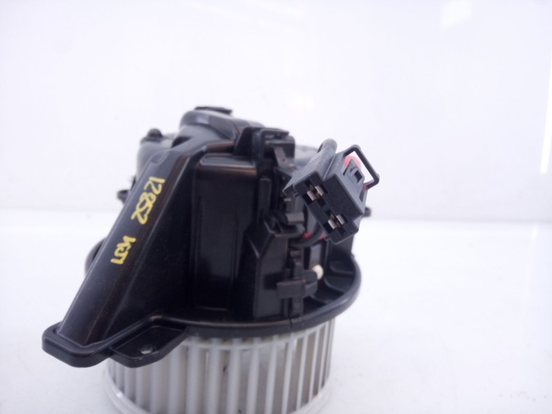 Recambio de ventilador calefaccion para seat ibiza (kj1) style referencia OEM IAM 2Q1820021  