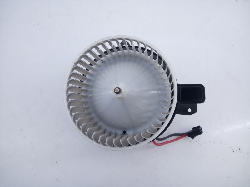 Recambio de ventilador calefaccion para seat ibiza (kj1) style referencia OEM IAM 2Q1820021  
