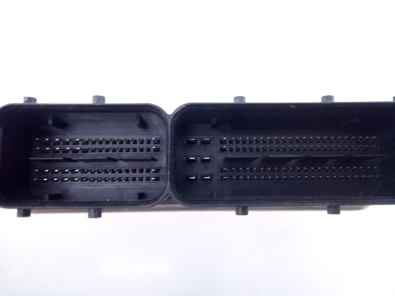 Recambio de centralita motor uce para volkswagen crafter furgoneta (sy_, sx_) 2.0 tdi rwd referencia OEM IAM 04L907445P 28611625