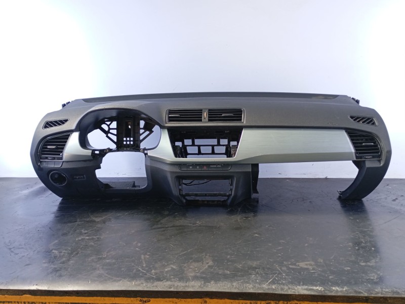 Recambio de salpicadero para skoda fabia active referencia OEM IAM   