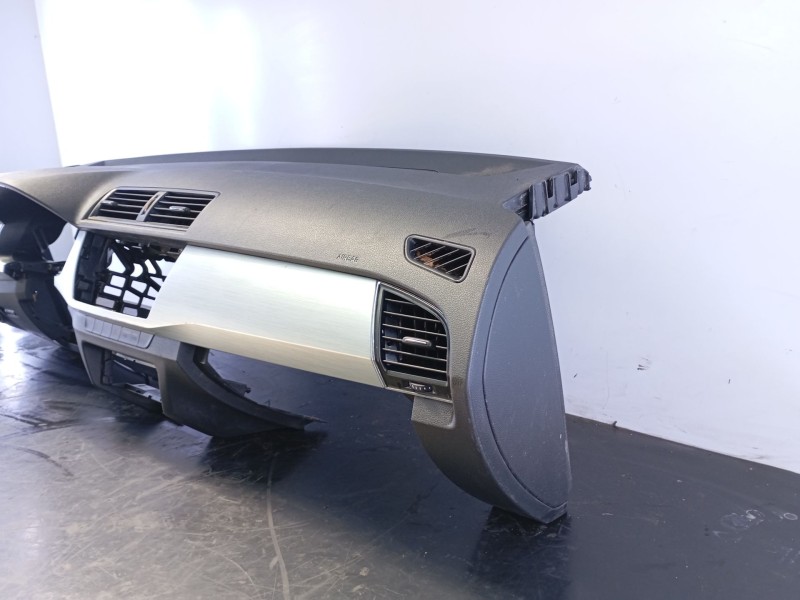 Recambio de salpicadero para skoda fabia active referencia OEM IAM   