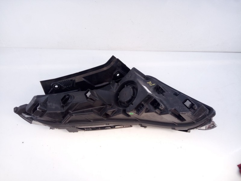 Recambio de piloto delantero izquierdo para hyundai tucson (nx4e, nx4a) 1.6 crdi referencia OEM IAM   