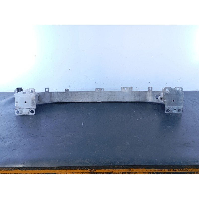 Recambio de refuerzo paragolpes delantero para renault megane iii berlina 5 p referencia OEM IAM   P1-A1-51