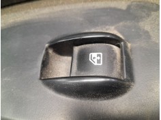 MANDO ELEVALUNAS DELANTERO DERECHO 