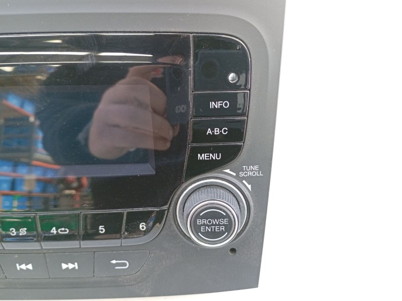 Recambio de sistema audio / radio cd para fiat doblo autobús (263_) 1.3 d multijet (263axu1a) referencia OEM IAM A2C975152030002