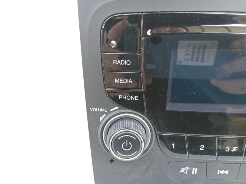 Recambio de sistema audio / radio cd para fiat doblo autobús (263_) 1.3 d multijet (263axu1a) referencia OEM IAM A2C975152030002