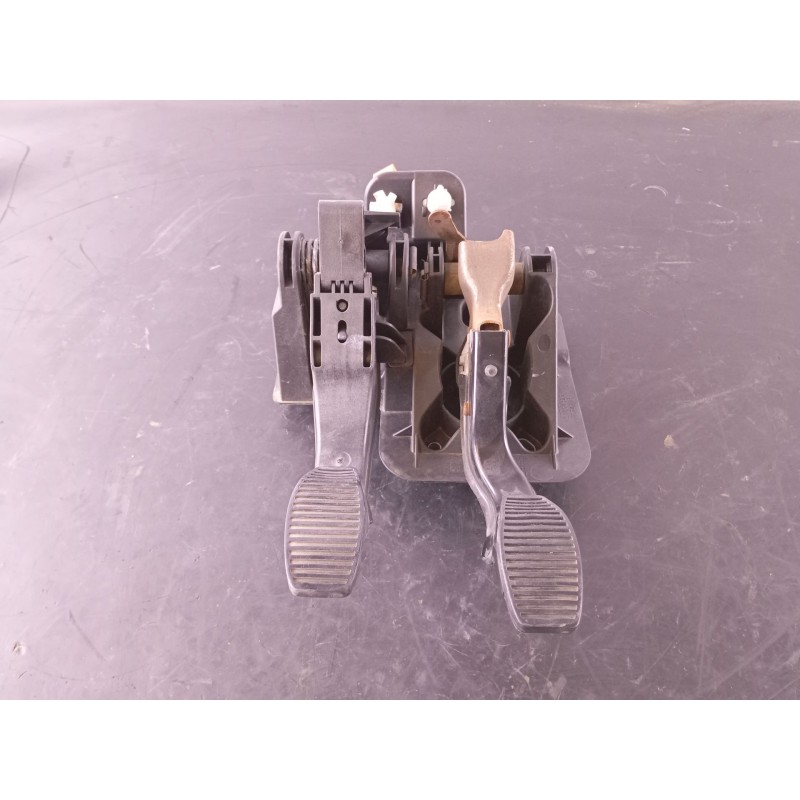Recambio de pedal embrague para ford ka (ccu) titanium referencia OEM IAM LS392748 51804329 