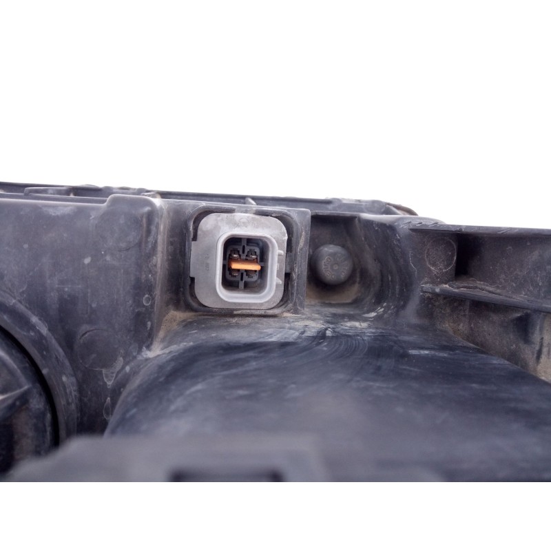 Recambio de faro izquierdo para hyundai terracan (hp) 2.9 crdi gls referencia OEM IAM   