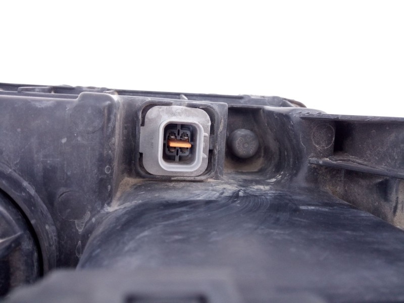 Recambio de faro izquierdo para hyundai terracan (hp) 2.9 crdi gls referencia OEM IAM   