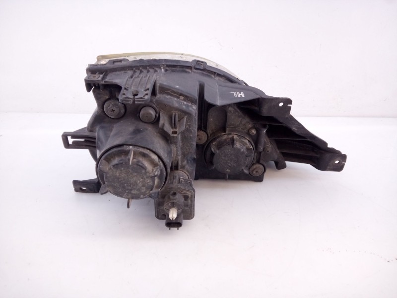 Recambio de faro izquierdo para hyundai terracan (hp) 2.9 crdi gls referencia OEM IAM   