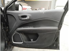 GUARNECIDO PUERTA DELANTERA DERECHA 