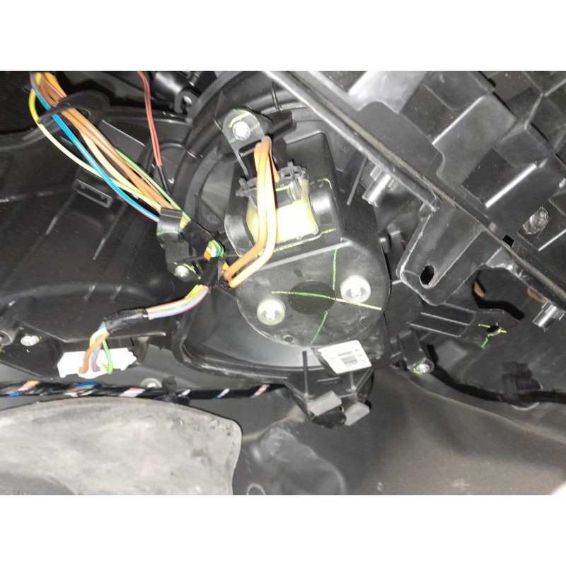 Recambio de ventilador calefaccion para opel combo furgoneta/monovolumen (x12) 1.3 cdti (b05) referencia OEM IAM 5T743  