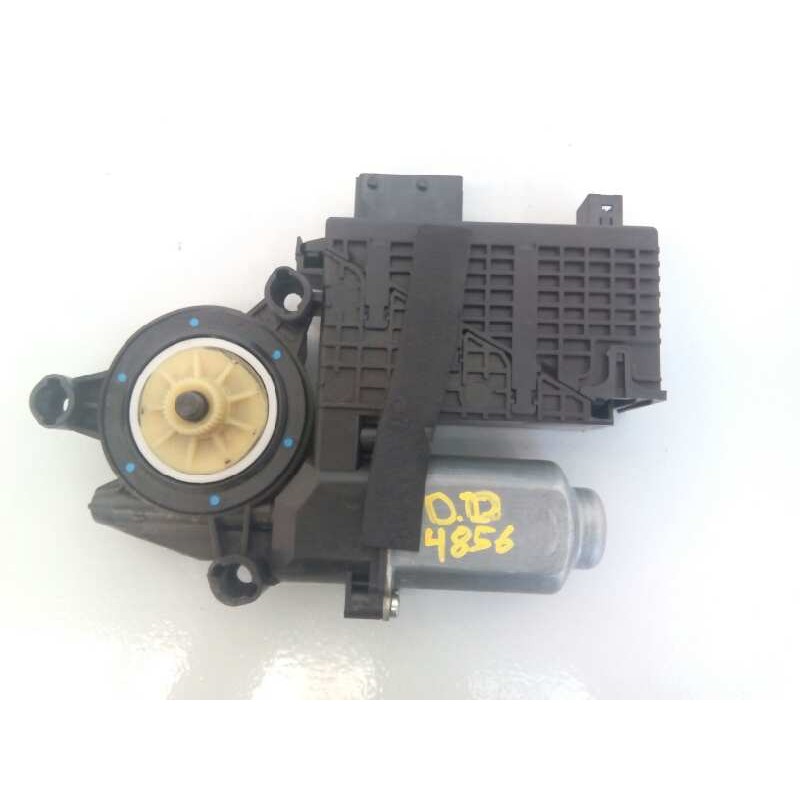 Recambio de motor elevalunas delantero derecho para citroen c4 picasso premier referencia OEM IAM 9682495780  