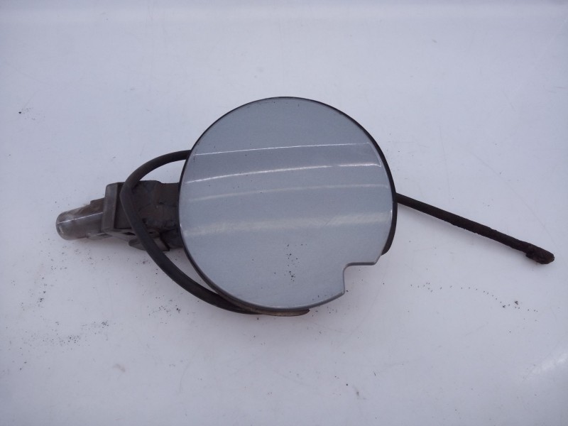 Recambio de tapa exterior combustible para fiat doblo emotion referencia OEM IAM   