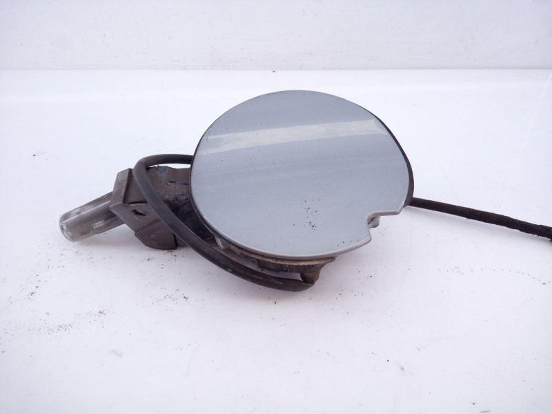 Recambio de tapa exterior combustible para fiat doblo emotion referencia OEM IAM   