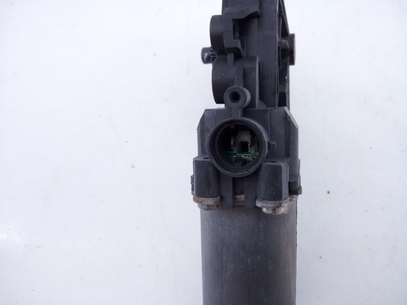 Recambio de elevalunas trasero derecho para hyundai ix35 classic 2wd referencia OEM IAM 402353B  