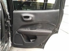 GUARNECIDO PUERTA TRASERA DERECHA 