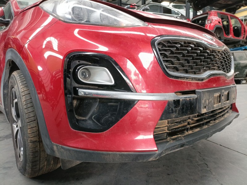 Recambio de paragolpes delantero para kia sportage iv (ql, qle) 1.6 crdi referencia OEM IAM   