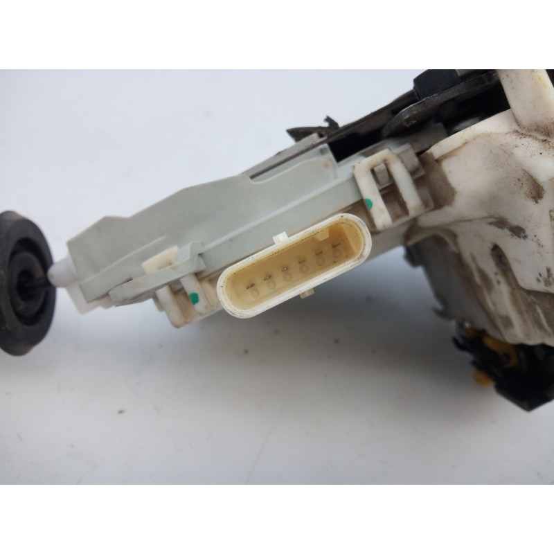 Recambio de cerradura puerta trasera derecha para audi a6 berlina (4f2) 2.7 tdi referencia OEM IAM   