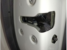 CERRADURA PUERTA TRASERA IZQUIERDA 