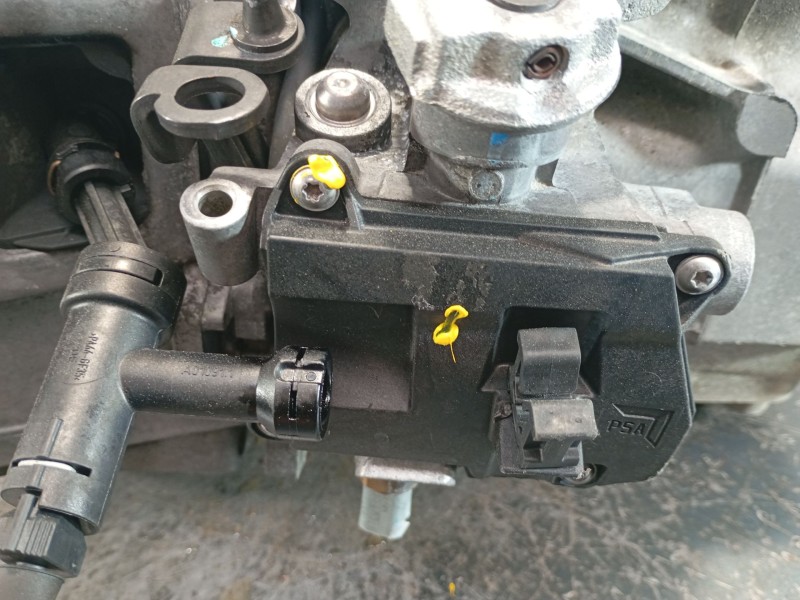 Recambio de caja cambios para peugeot 5008 referencia OEM IAM 20EA06  