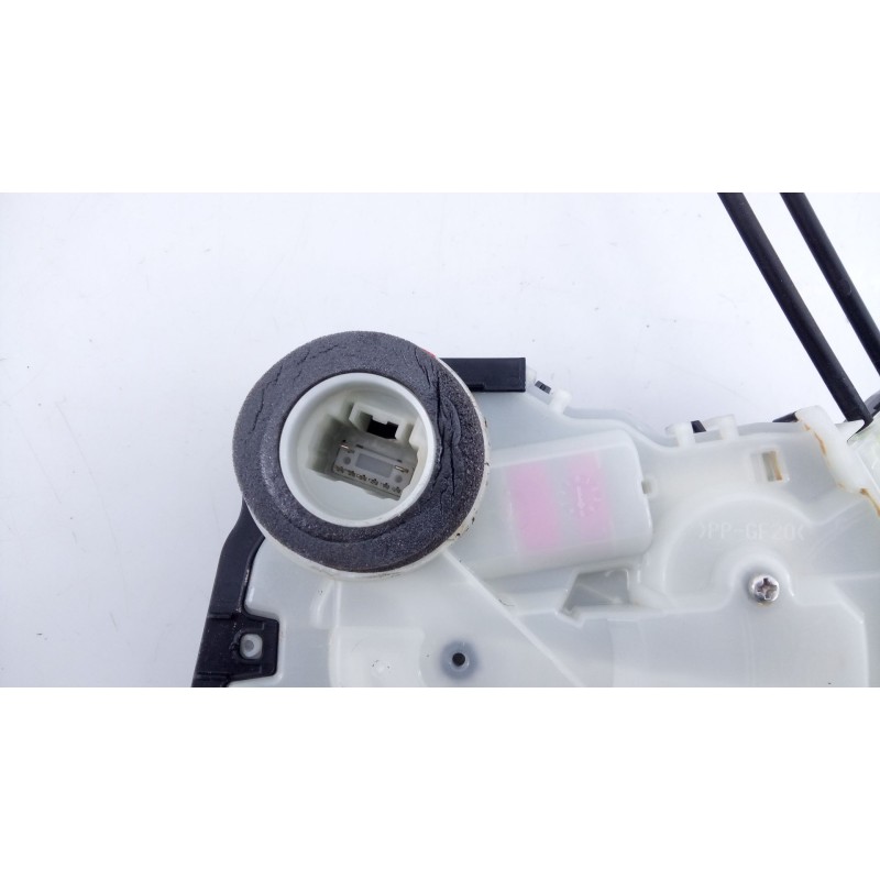 Recambio de cerradura puerta delantera izquierda para toyota c-hr (x2, h2) phev hybrid awd gr sport referencia OEM IAM   