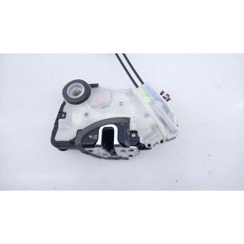 Recambio de cerradura puerta delantera izquierda para toyota c-hr (x2, h2) phev hybrid awd gr sport referencia OEM IAM   