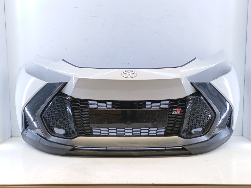 Recambio de paragolpes delantero para toyota c-hr (x2, h2) phev hybrid awd gr sport referencia OEM IAM   